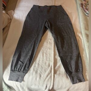 Lululemon Align crop joggers